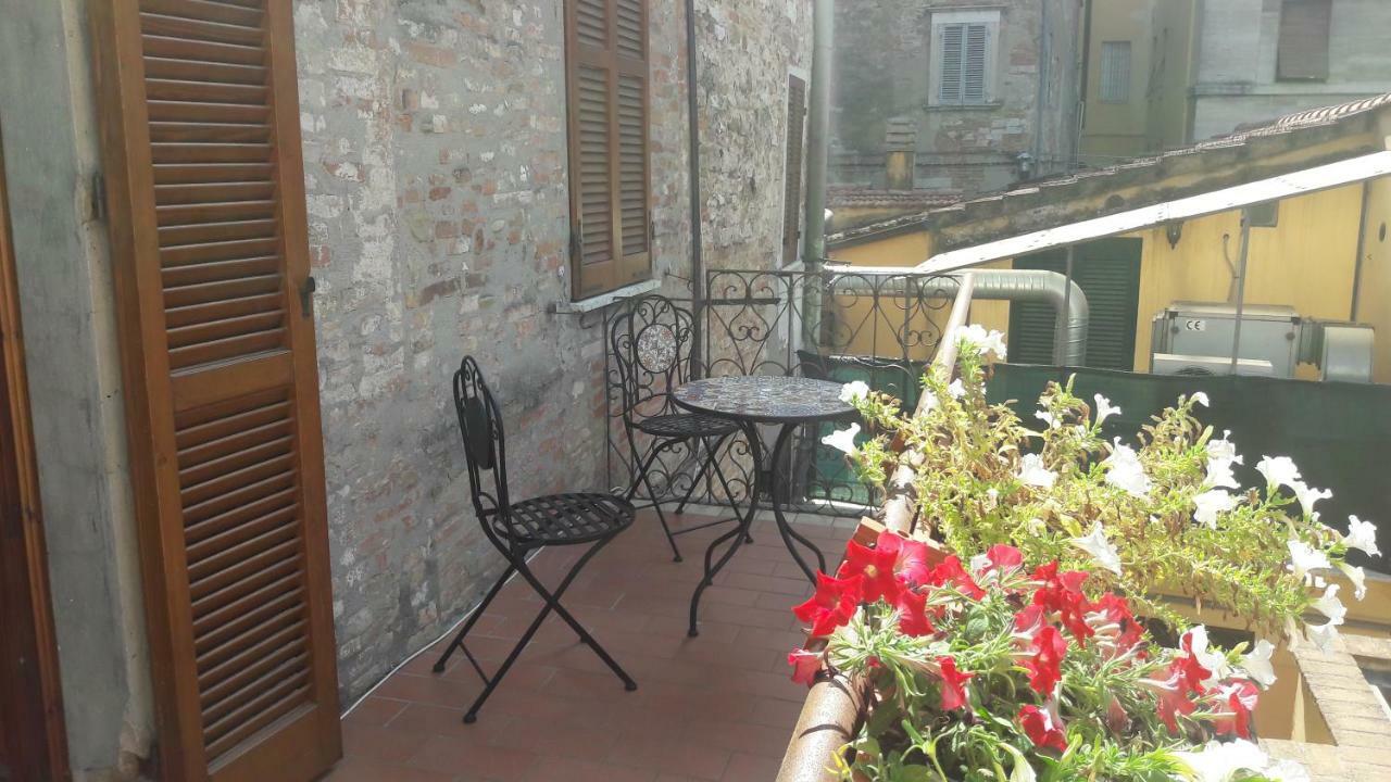Via Piantarose, 12 Appartement Perugia Buitenkant foto